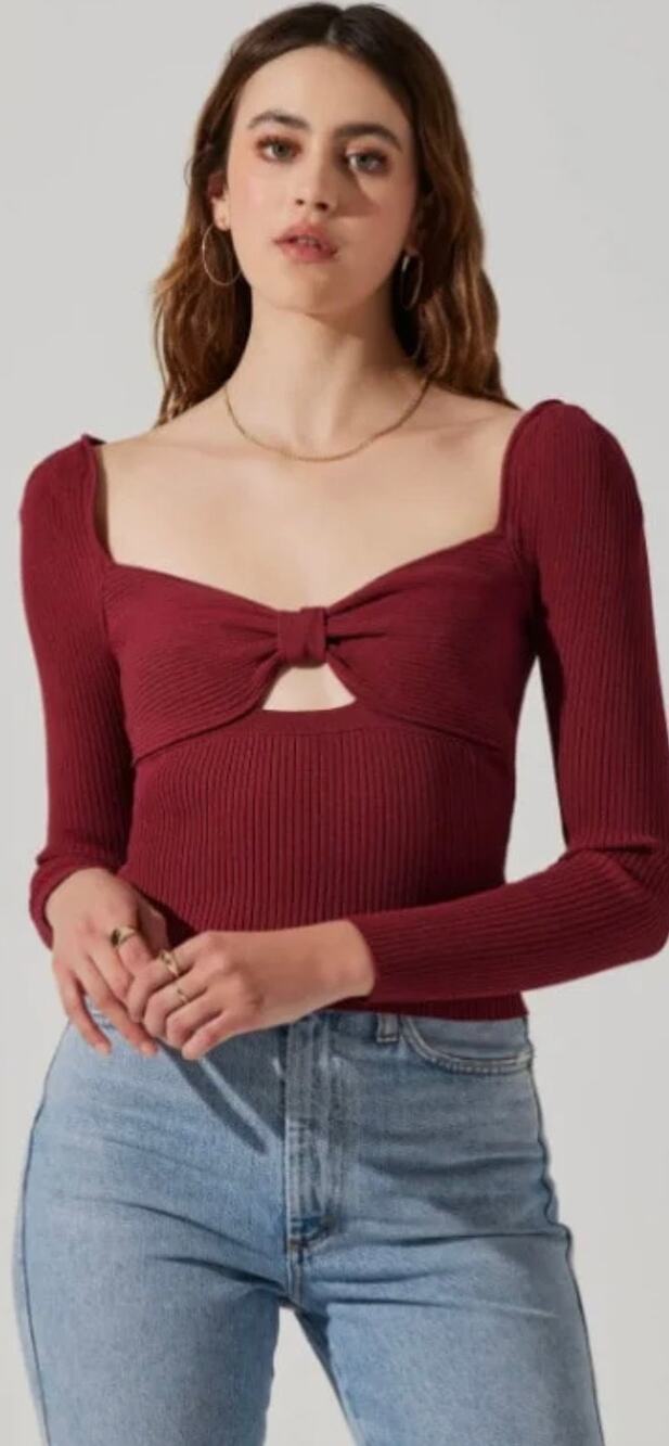 ASTR the Label Women's XS Burgundy Tivoli Sweetheart Cutout Ribbed Sweater Top